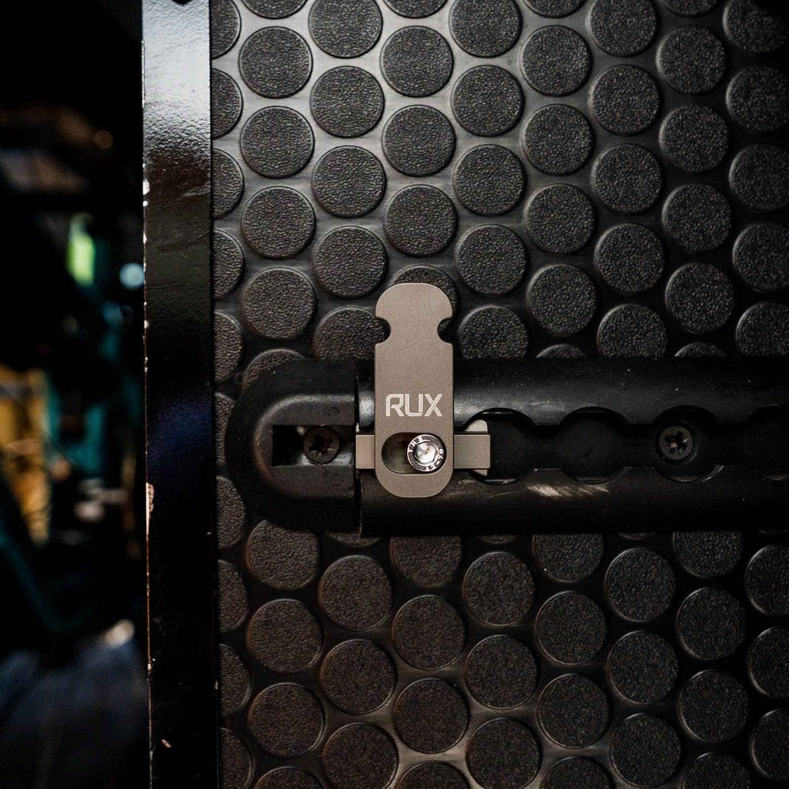 RUX Track Hooks (Pair)