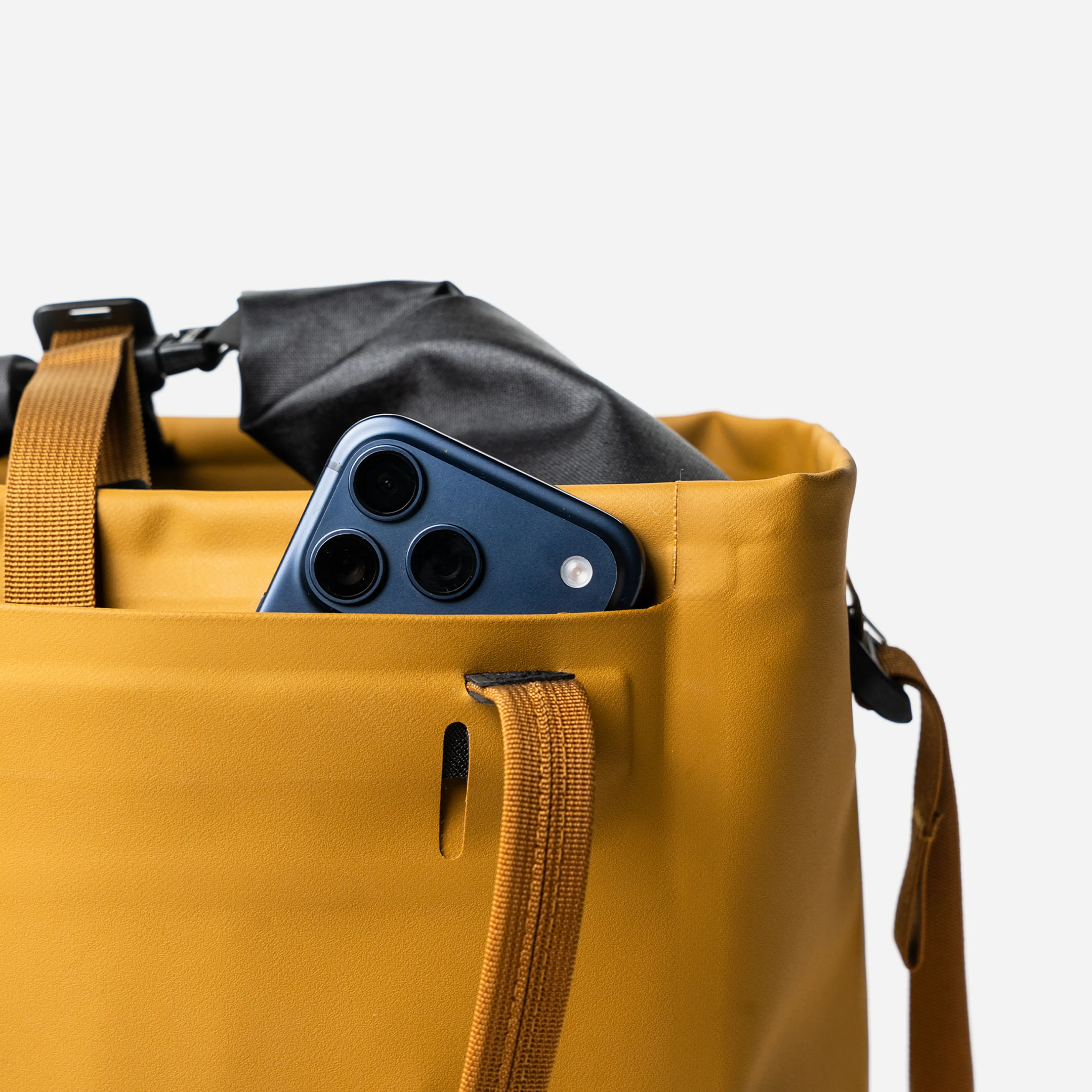 RUX Waterproof Tote Bag 15L - Image 17